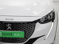 Usado Peugeot e-208 Active 100 kW (136 HP) 2020 Branco Citadino