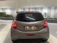 usado Peugeot 208 1.4 hdi