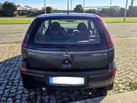 Usado Opel Corsa 75 HP (55 kW) 2002 Azul Citadino