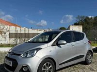 Usado Hyundai i10 66 HP (48 kW) 2016 Cinzento Citadino