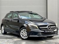 Usado Mercedes A180 Urban 109 HP (80 kW) 2016 Preto