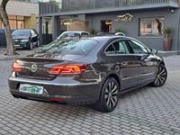 Usado VW CC 140 HP (102 kW) 2013 Castanho Sedan