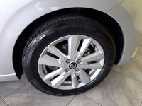 Usado Nissan Micra Acenta 100 HP (73 kW) 2020 Cinzento (metalizado) Citadino