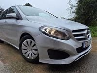 Usado Mercedes B180 Style 109 HP (80 kW) 2016 Cinza Monovolume