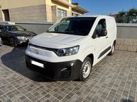 Usado Fiat Doblò 100 HP (73 kW) 2023 Branco Monovolume
