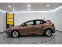Usado Renault Mégane IV Intens 115 HP (84 kW) 2020 Castanho