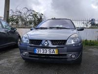 Usado Renault Clio II 75 HP (55 kW) 2001