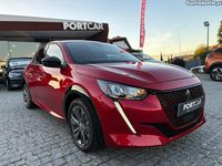 Usado Peugeot e-208 Allure 100 kW (136 HP) 2023 Vermelho Citadino