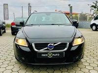 Usado Volvo V50 Momentum 115 HP (84 kW) 2010 Preto Carrinha