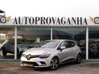 Usado Renault Clio IV Dynamique 90 HP (66 kW) 2016 Cinza
