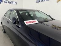 Usado Mercedes E220 Avantgarde 194 HP (142 kW) 2020 Azul Carrinha