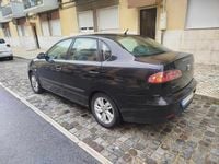 Usado Seat Cordoba 75 HP (55 kW) 2005 Preto Sedan