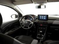 Usado Dacia Sandero Comfort 91 HP (66 kW) 2022 Branco SUV