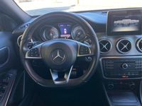usado Mercedes GLA180 d AMG auto 7g 2017