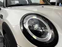 Usado Mini Cooper Premium 136 HP (100 kW) 2023 Branco Citadino