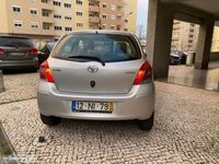 usado Toyota Yaris 1.0 VVT-i Comfort+AC