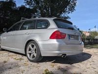 Usado BMW 318 143 HP (105 kW) 2009 Cinzento Carrinha