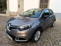 Usado Renault Captur 90 HP (66 kW) 2016 Cinza SUV
