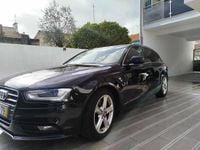 Usado Audi A4 136 HP (100 kW) 2012 Preto Carrinha