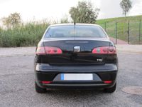Usado Seat Cordoba 80 HP (58 kW) 2007 Preto Sedan