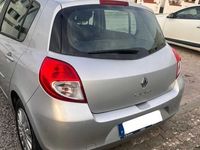 usado Renault Clio prata - 1.2 em muito bom estado.