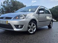 Usado Ford Fiesta Trend 68 HP (50 kW) 2008 Cinza Citadino