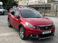 Usado Peugeot 2008 Allure 110 HP (80 kW) 2017 Vermelho SUV