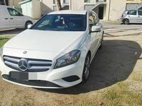 Usado Mercedes A180 109 HP (80 kW) 2015 Branco Citadino