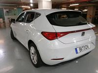 Usado Seat Leon Style 110 HP (80 kW) 2024 Branco Citadino