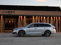 Usado Skoda Octavia 204 HP (150 kW) 2021 Cinzento Carrinha