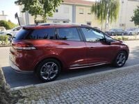 Usado Renault Clio IV 120 HP (88 kW) 2016 Vermelho Citadino