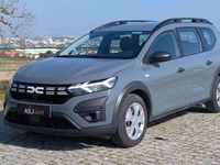Usado Dacia Jogger Essentiel 110 HP (80 kW) 2023 Cinza Monovolume