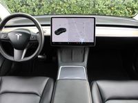 Usado Tesla Model 3 225 kW (306 HP) 2021 Cinzento Sedan