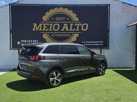 Usado Peugeot 5008 130 HP (95 kW) 2019 Cinzento Monovolume