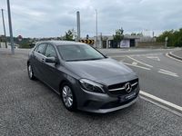Usado Mercedes A180 Style 109 HP (80 kW) 2018 Cinza