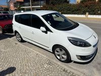 Usado Renault Scénic III 100 HP (73 kW) 2012 Monovolume