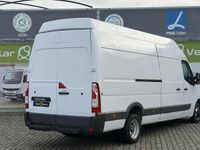 Usado Renault Master 165 HP (121 kW) 2020 Branco Monovolume