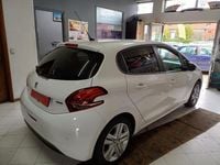 Usado Peugeot 208 82 HP (60 kW) 2017 Branco Citadino