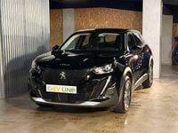 Usado Peugeot e-2008 Active 100 kW (136 HP) 2022 Preto SUV