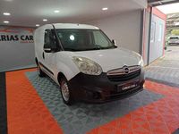 Usado Opel Combo 105 HP (77 kW) 2014 Branco Monovolume