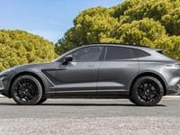 Usado Aston Martin DBX 550 HP (404 kW) 2022 Cinza SUV