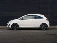 Usado Opel Corsa Edition 100 HP (73 kW) 2014 Branco Citadino