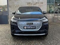 Usado Audi Q4 e-tron S-Line 150 kW (204 HP) 2022 Preto SUV
