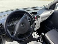 Usado Opel Corsa 80 HP (58 kW) 2007 Branco Citadino