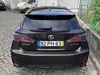 usado Lexus CT200h 1.8 Hybrid gasolina com garantia da marca