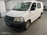 Usado Toyota HiAce 95 HP (69 kW) 2008 Branco Van