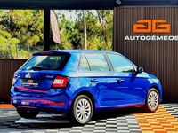 Usado Skoda Fabia Active 75 HP (55 kW) 2019 Azul Citadino