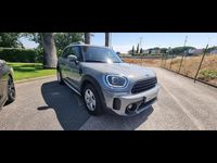 Usado Mini One Countryman 102 HP (75 kW) 2022 Cinza SUV