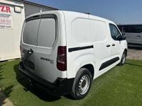 Usado Toyota Proace 102 HP (75 kW) 2021 Branco Monovolume