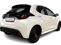 Usado Toyota Yaris Hybrid Comfort 115 HP (84 kW) 2022 Branco